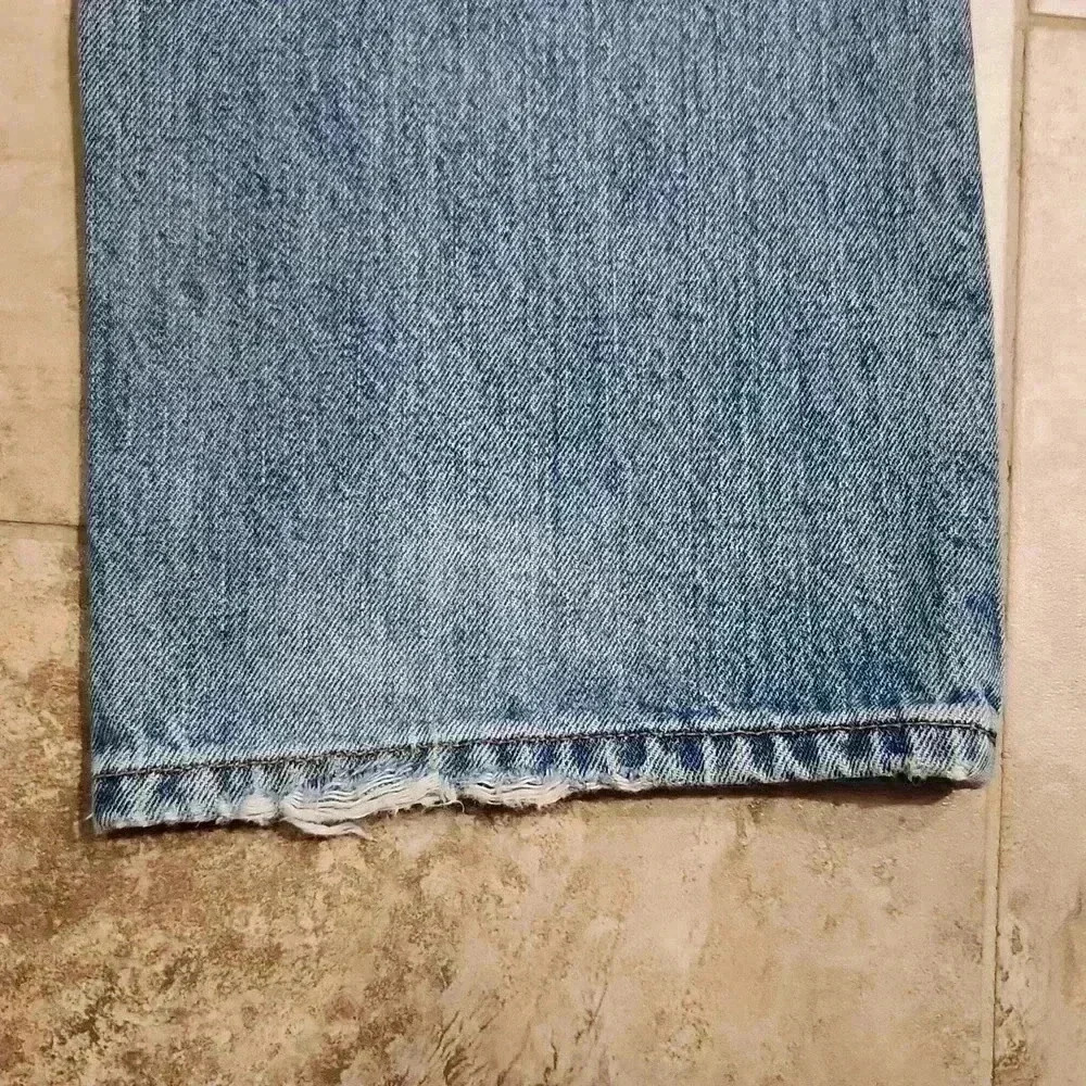 Levi's Button Up Jeans 34x32 - Picture 10 of 16